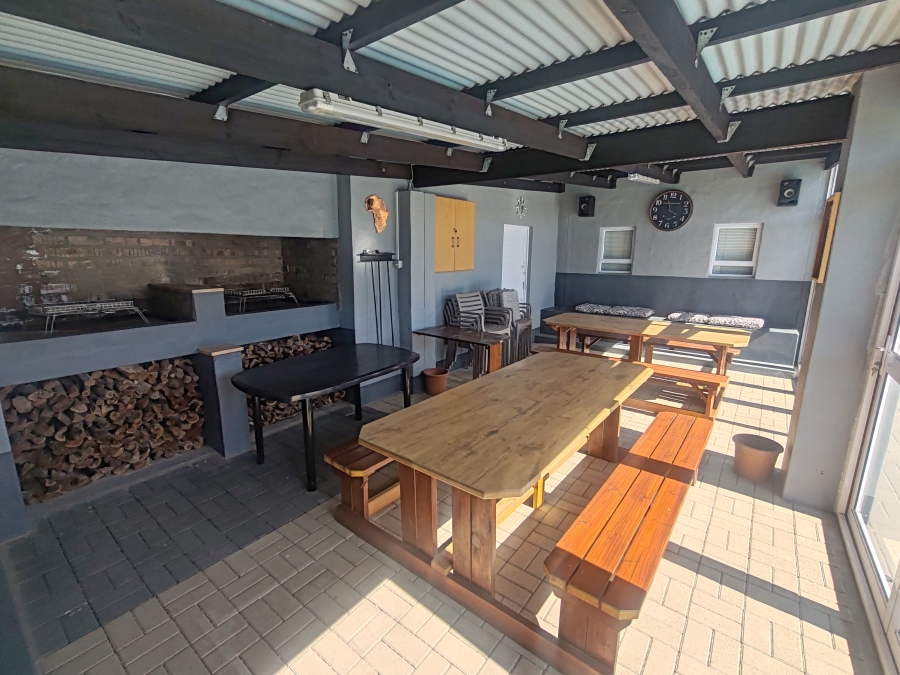 4 Bedroom Property for Sale in Long Acres Country Estate Western Cape